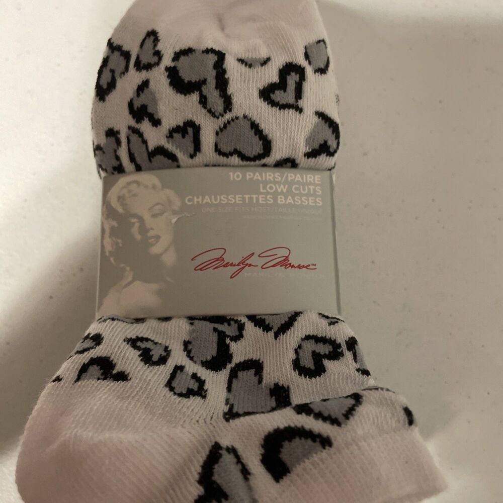 Marilyn Monroe 10 Pairs Womens Low Cut Socks One Size Multi Color Floral Print